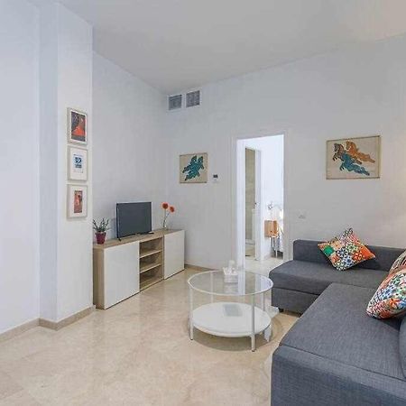 Santa Cruz Parking Incluido Apartment Sevilla Exterior foto